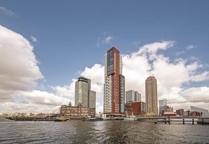 Mieten Sie einen Bus mit Fahrer in Rotterdam / Bus Charter / Coach Hire Service