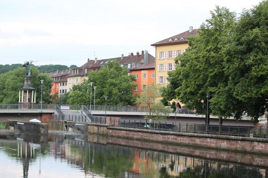 Bus Charter Pforzheim / Busvermietung / Bus mit Fahrer mieten