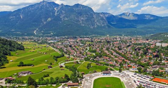 Alquiler de autobuses Garmisch-partenkirchen: el mejor servicio de alquiler de autocares