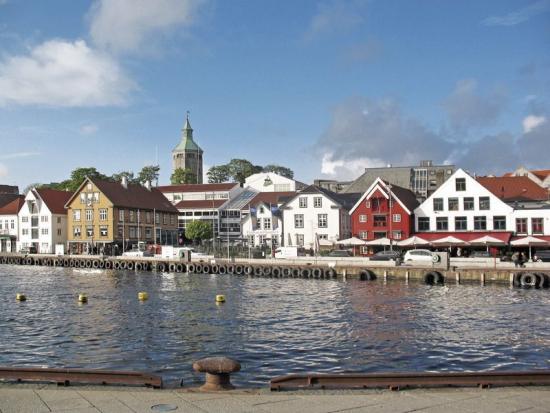 Bus Charter Stavanger: la mejor empresa de servicios de alquiler de autocares / minibús