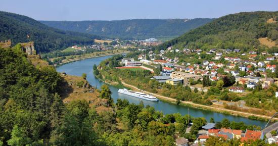 ¡Tour en autobús por el Rin, el Meno y el Danubio y crucero por el río!